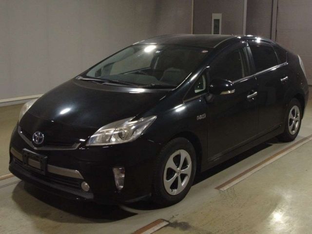 50089 Toyota Prius phv ZVW35 2012 г. (TAA Hyogo)